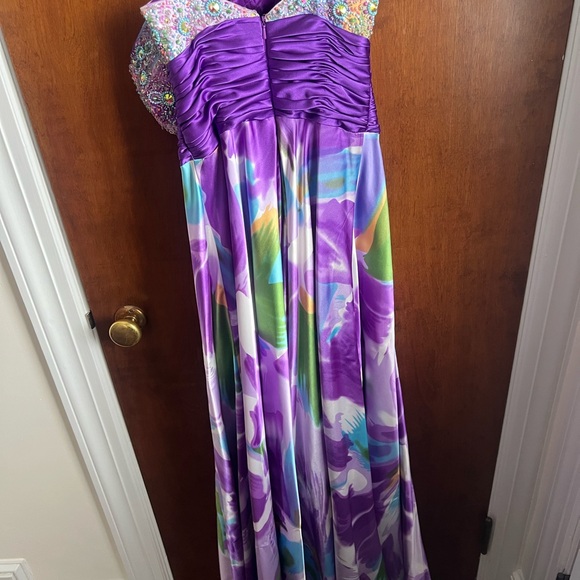 Elegant Purple Floral Women's Dress - Picture 4 of 4